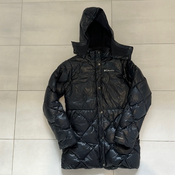 Columbia warm puffer jacket for girl size Xl - Picture 1 of 4